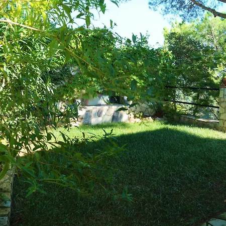 Esperanza Villa